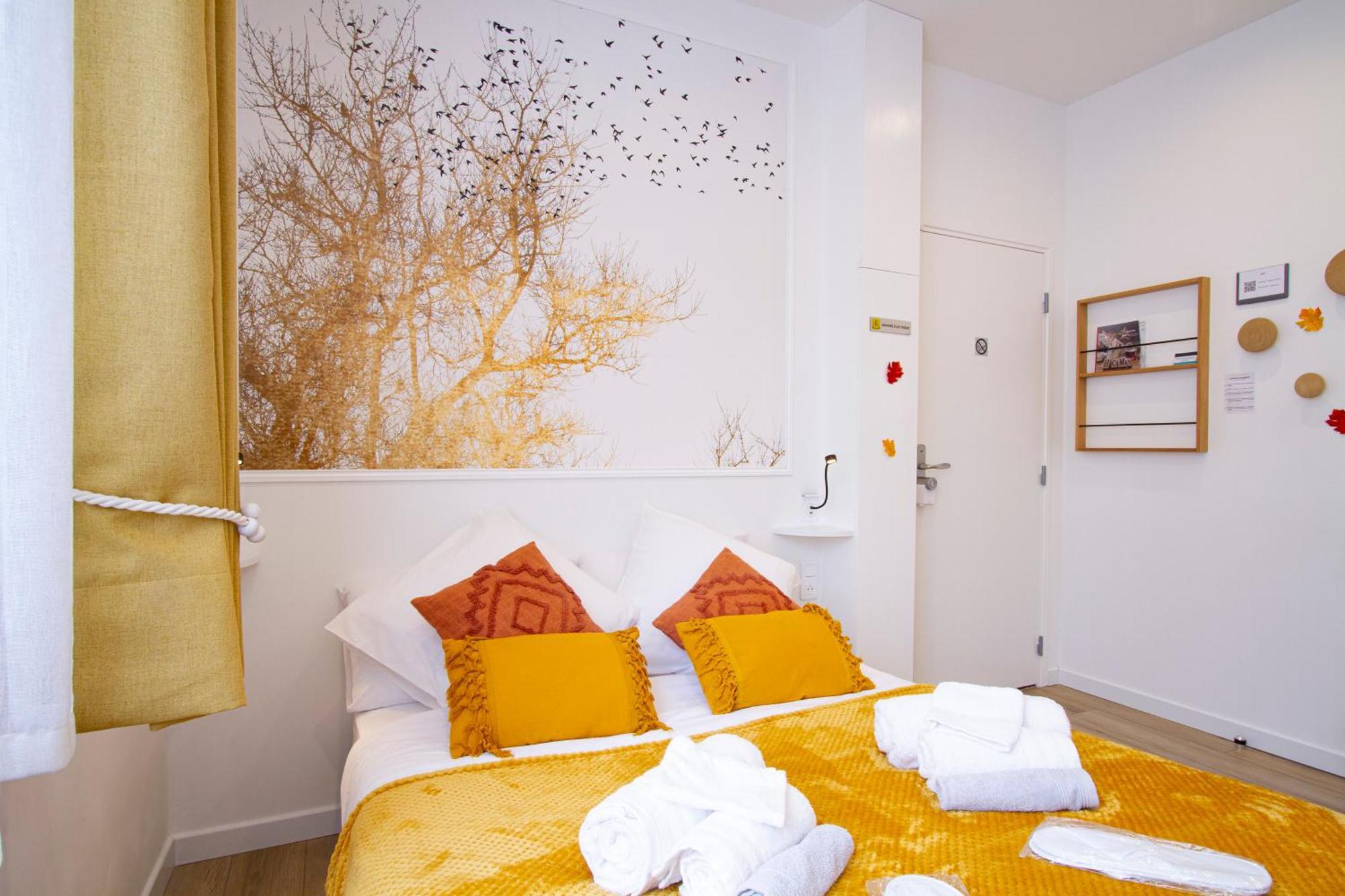 Promenade D'Automne - Netflix & Wifi - Climatisation- Parking Gratuit - Check-In 24H24 - Emplacement Velos - Goodmarning شالو أو شُمْبانيِ المظهر الخارجي الصورة