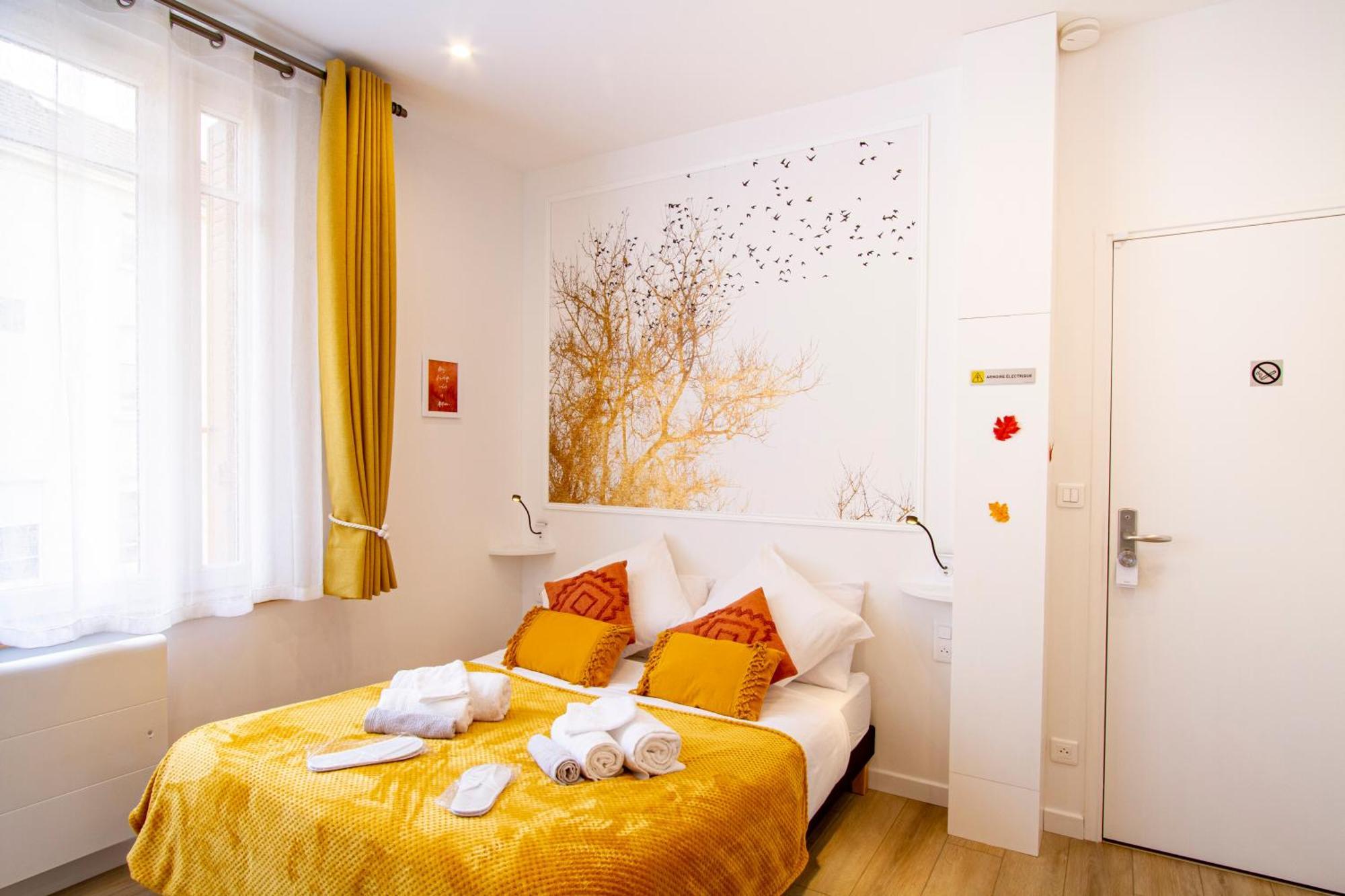 Promenade D'Automne - Netflix & Wifi - Climatisation- Parking Gratuit - Check-In 24H24 - Emplacement Velos - Goodmarning شالو أو شُمْبانيِ المظهر الخارجي الصورة